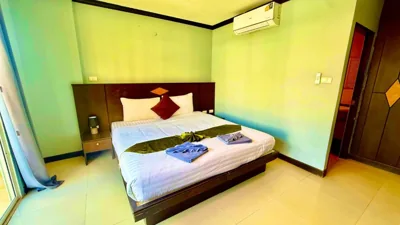 Hotel Hollywood Inn Love Patong – Photos 10